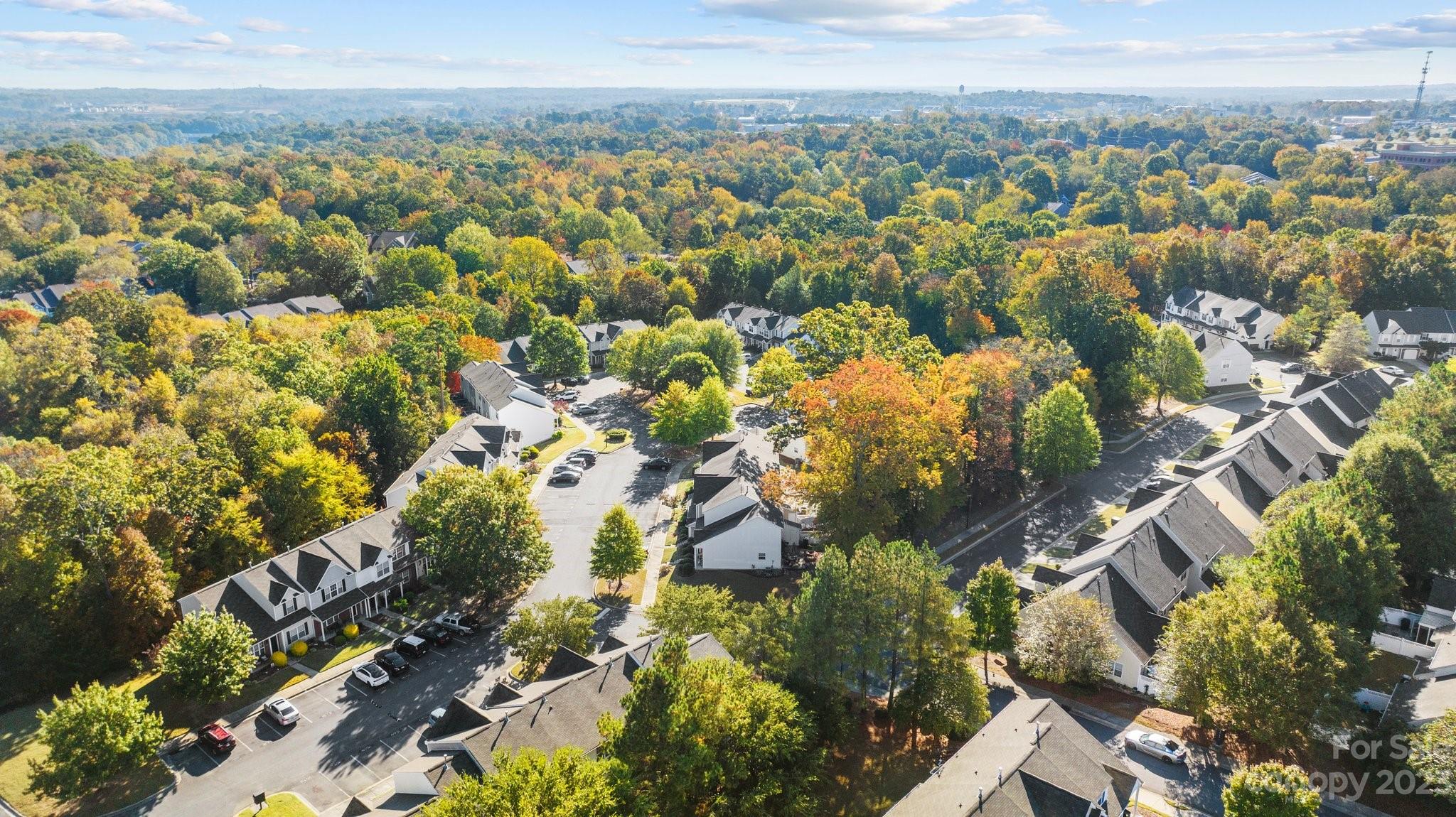 Lexington Commons - Residential