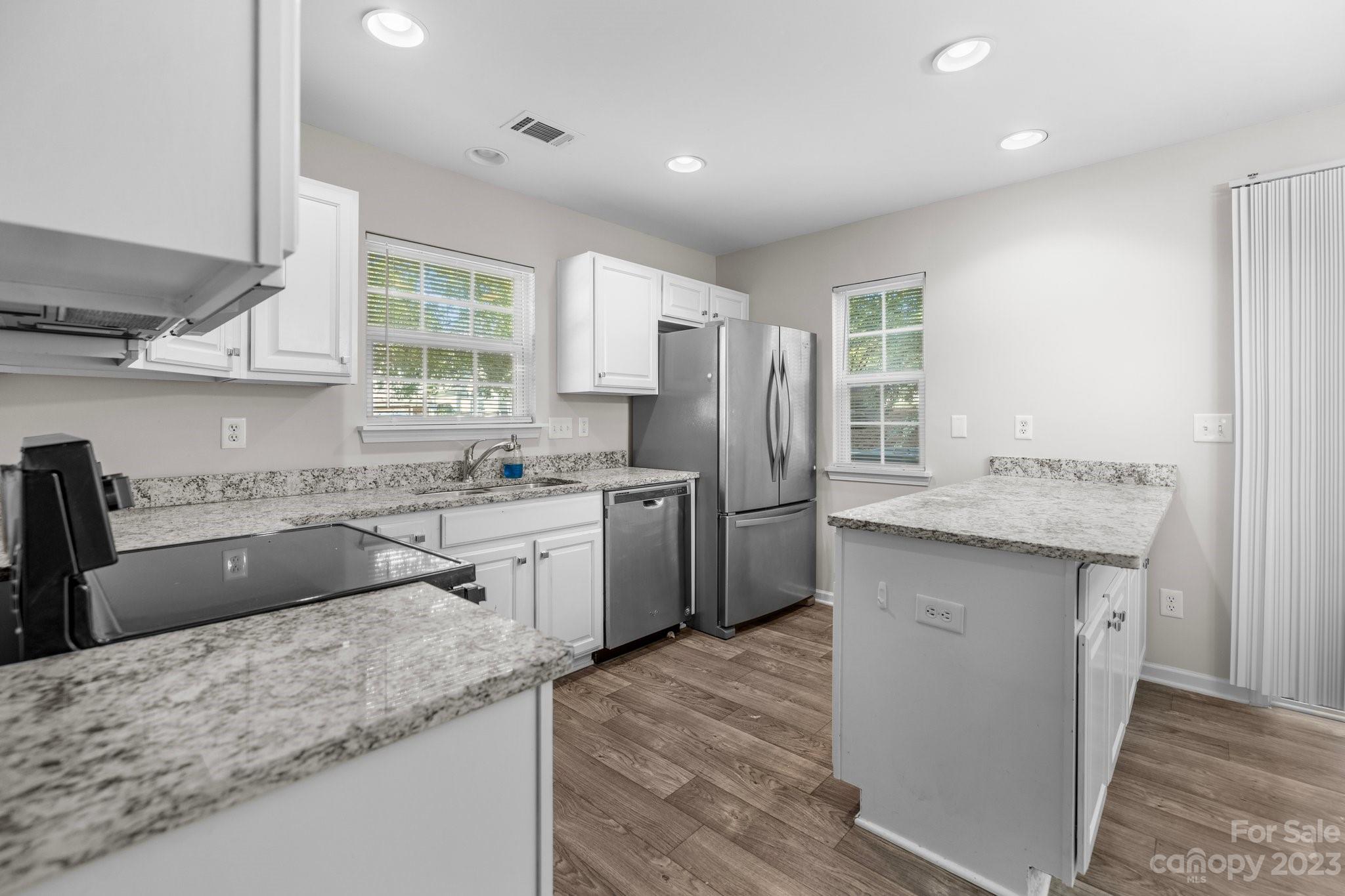 Lexington Commons - Residential