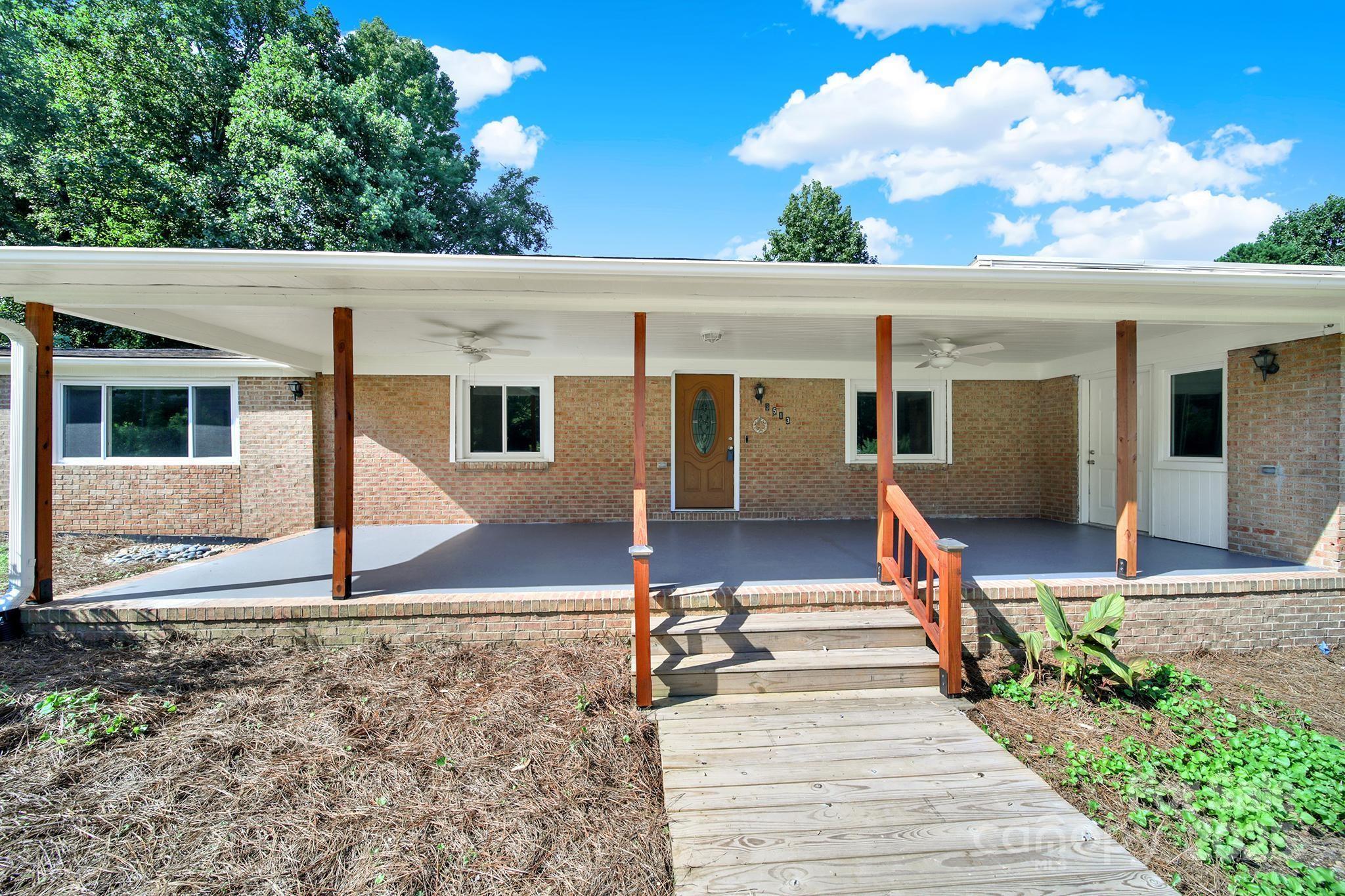 3513 Mason Drive