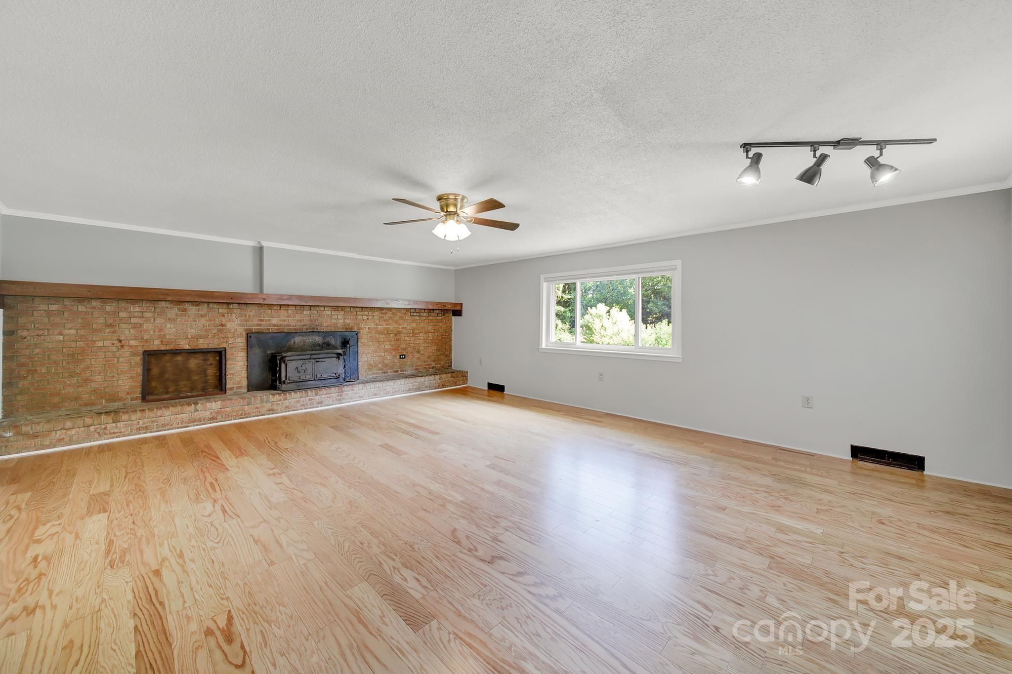 3513 Mason Drive