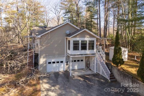 135 Reservoir Drive Hendersonville NC 28739