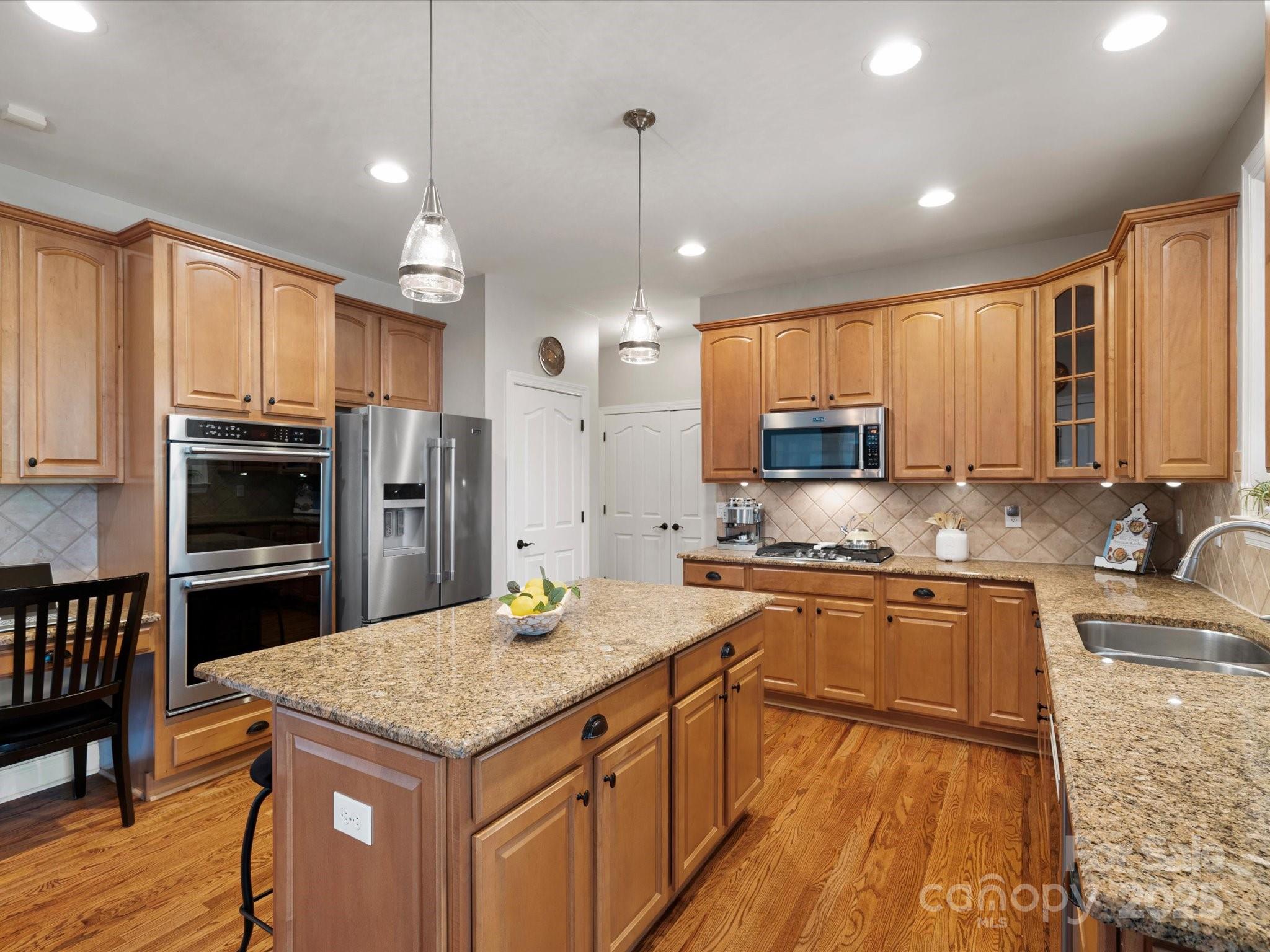 Quellin - Residential