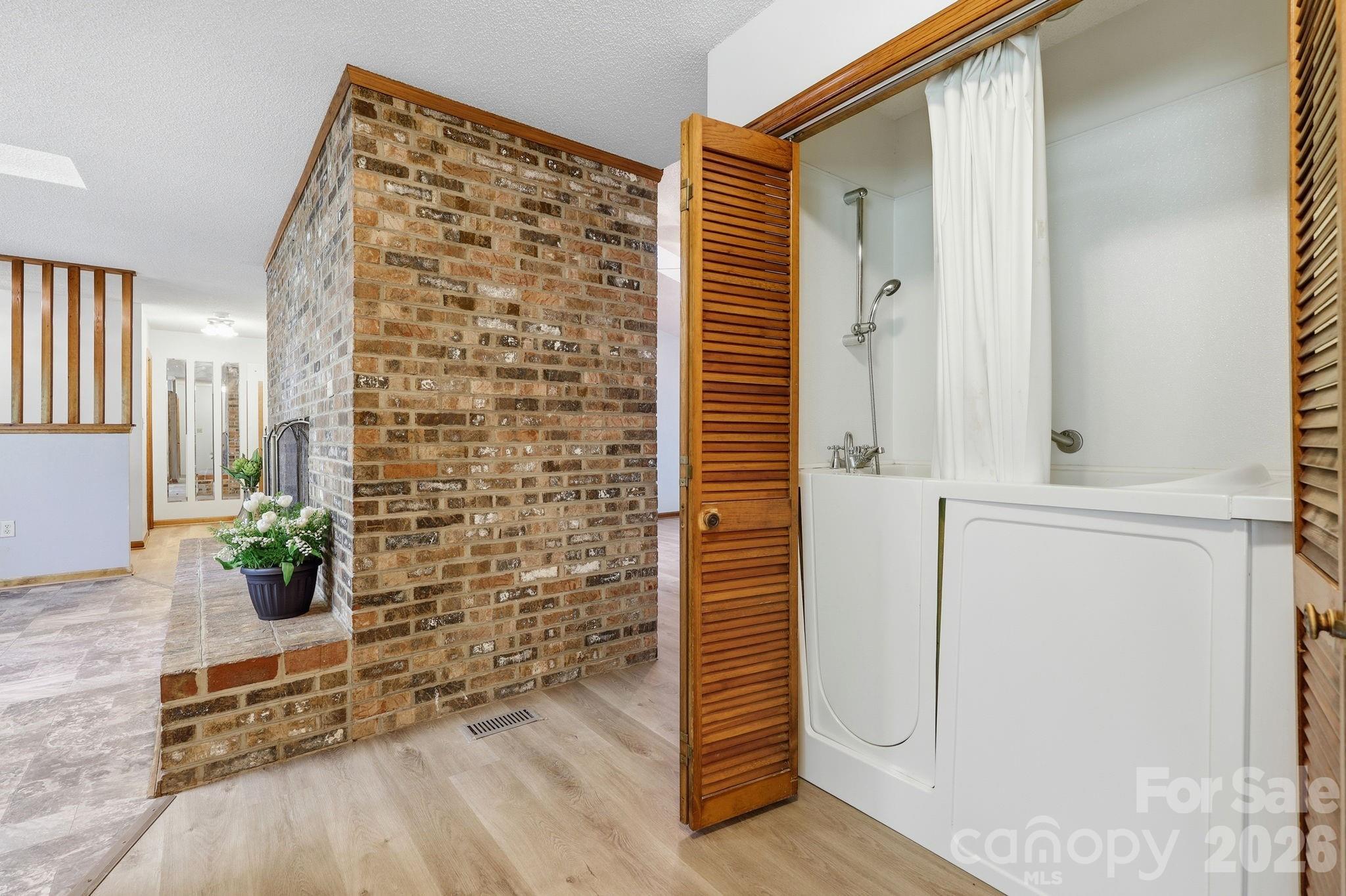Mountain Heritage - Residential