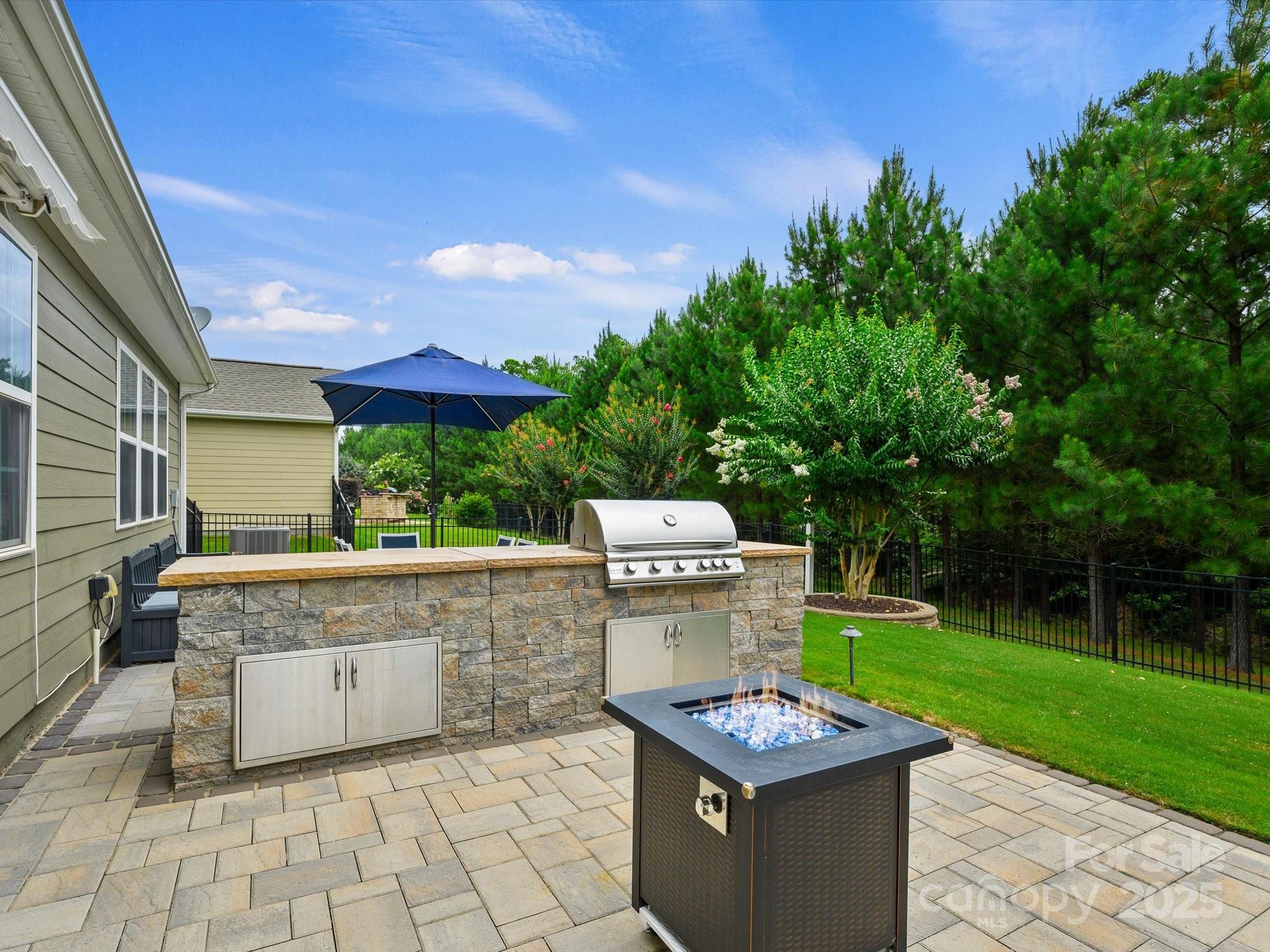 Tree Tops - Residential