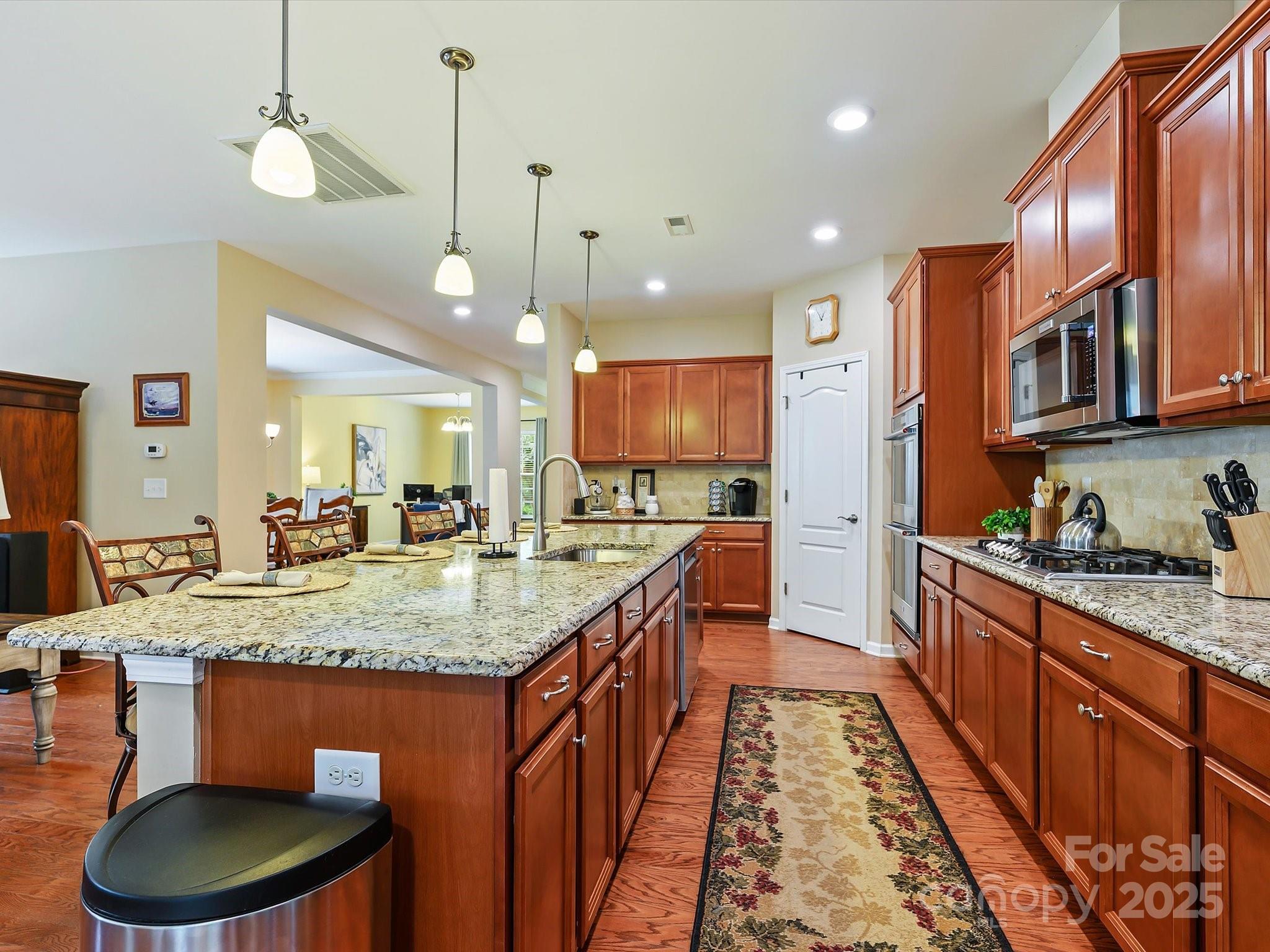 Tree Tops - Residential