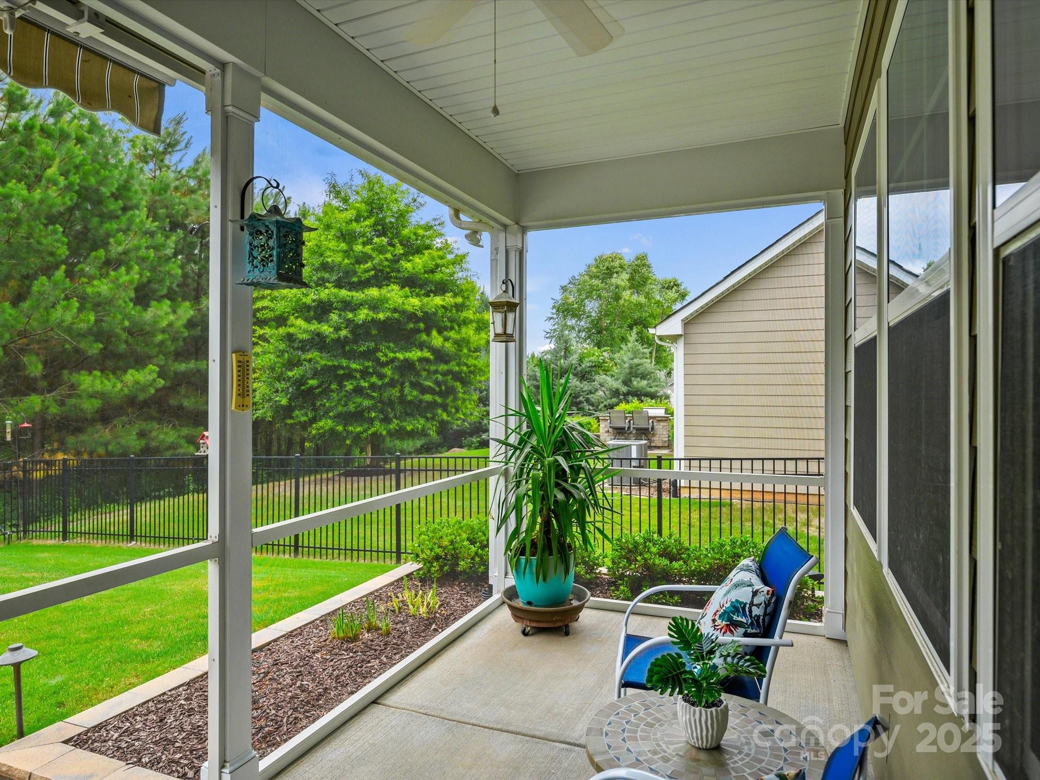 Tree Tops - Residential