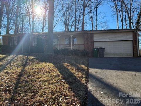 6417 Holly Knoll Drive Charlotte NC 28227