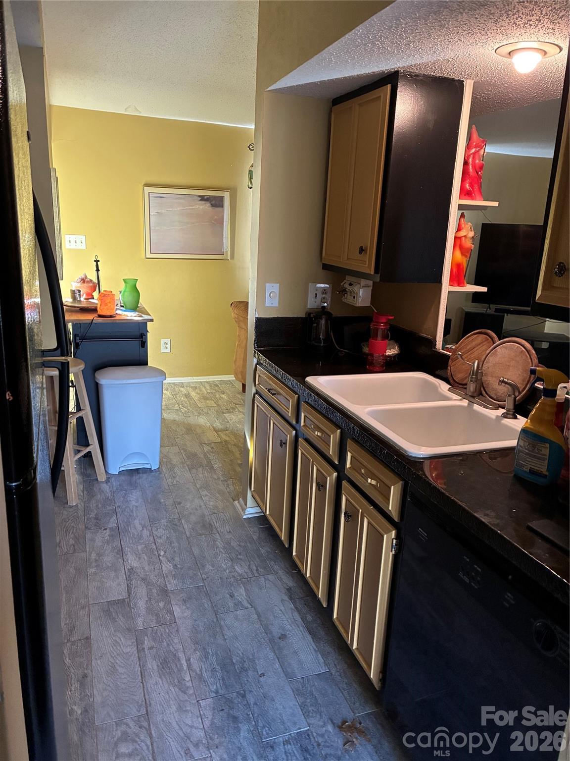 6417 Holly Knoll Drive