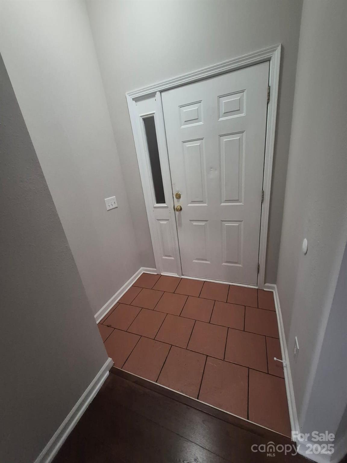 17300 Commons Crossing Drive