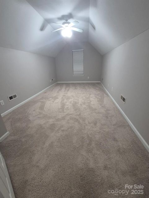 17300 Commons Crossing Drive Charlotte NC 28277