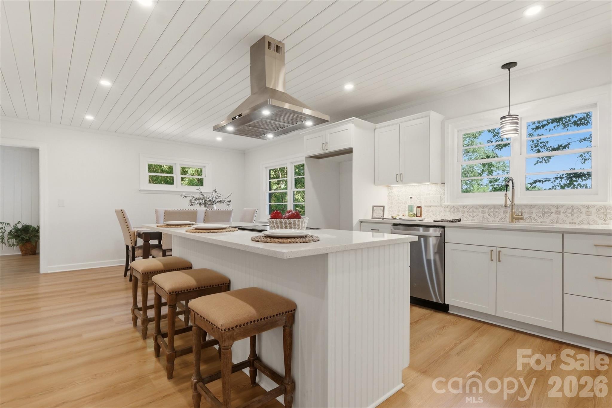 334 Country Lane