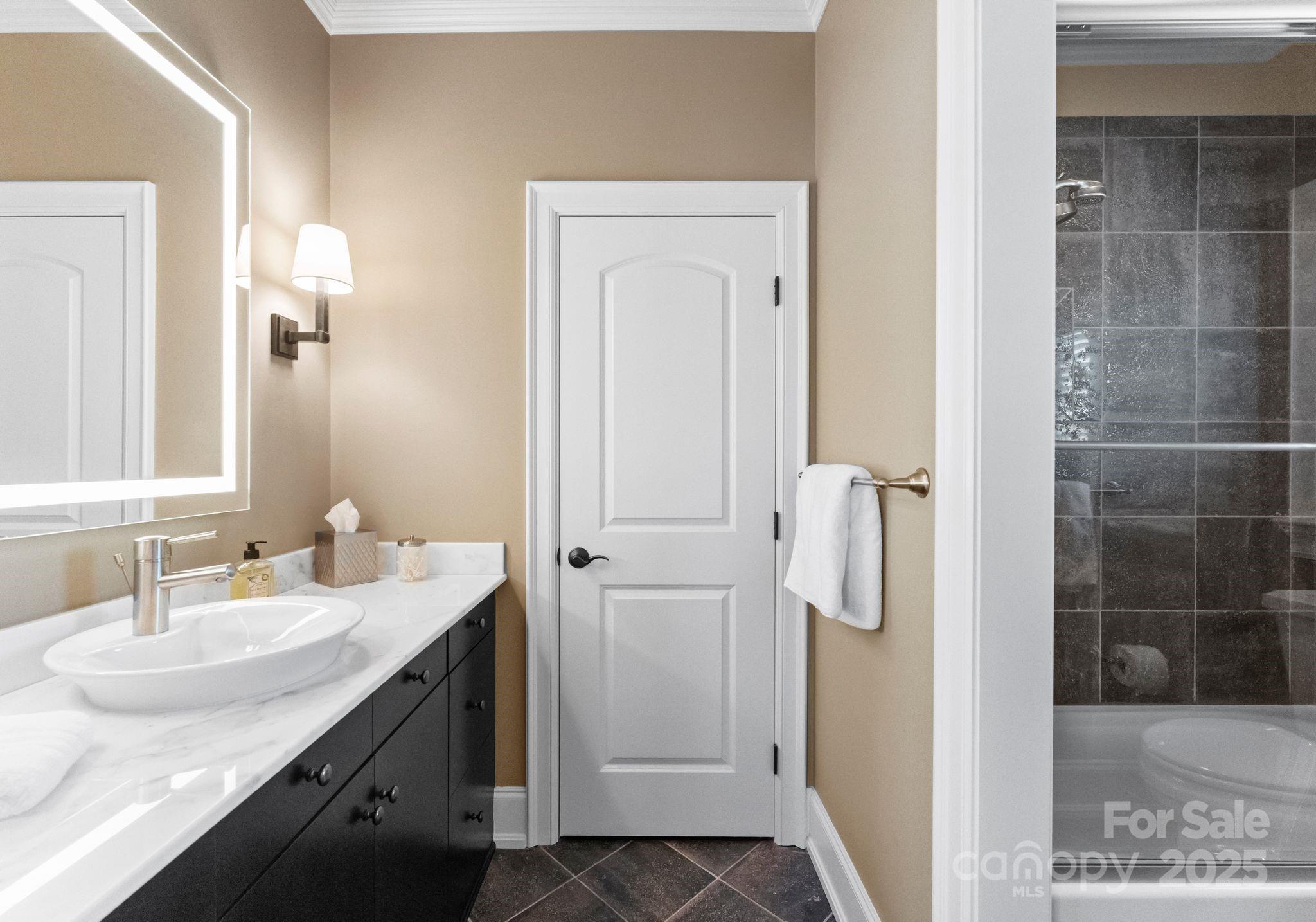 Sailview - Residential