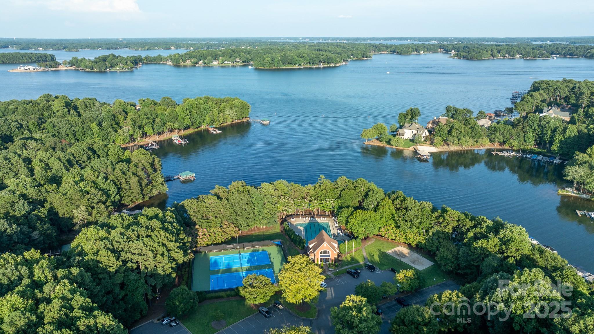 Sailview - Residential