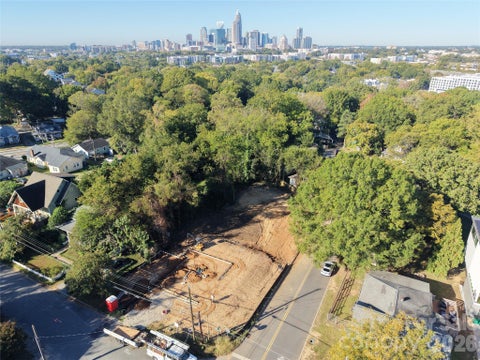 Photo of 922 Grace Street, Charlotte, NC 28205 (MLS # 4421564)