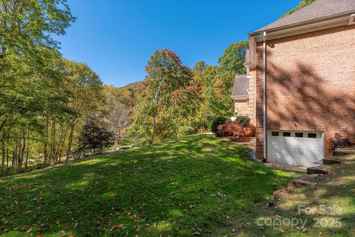 Laurel Ridge Country Club - Residential