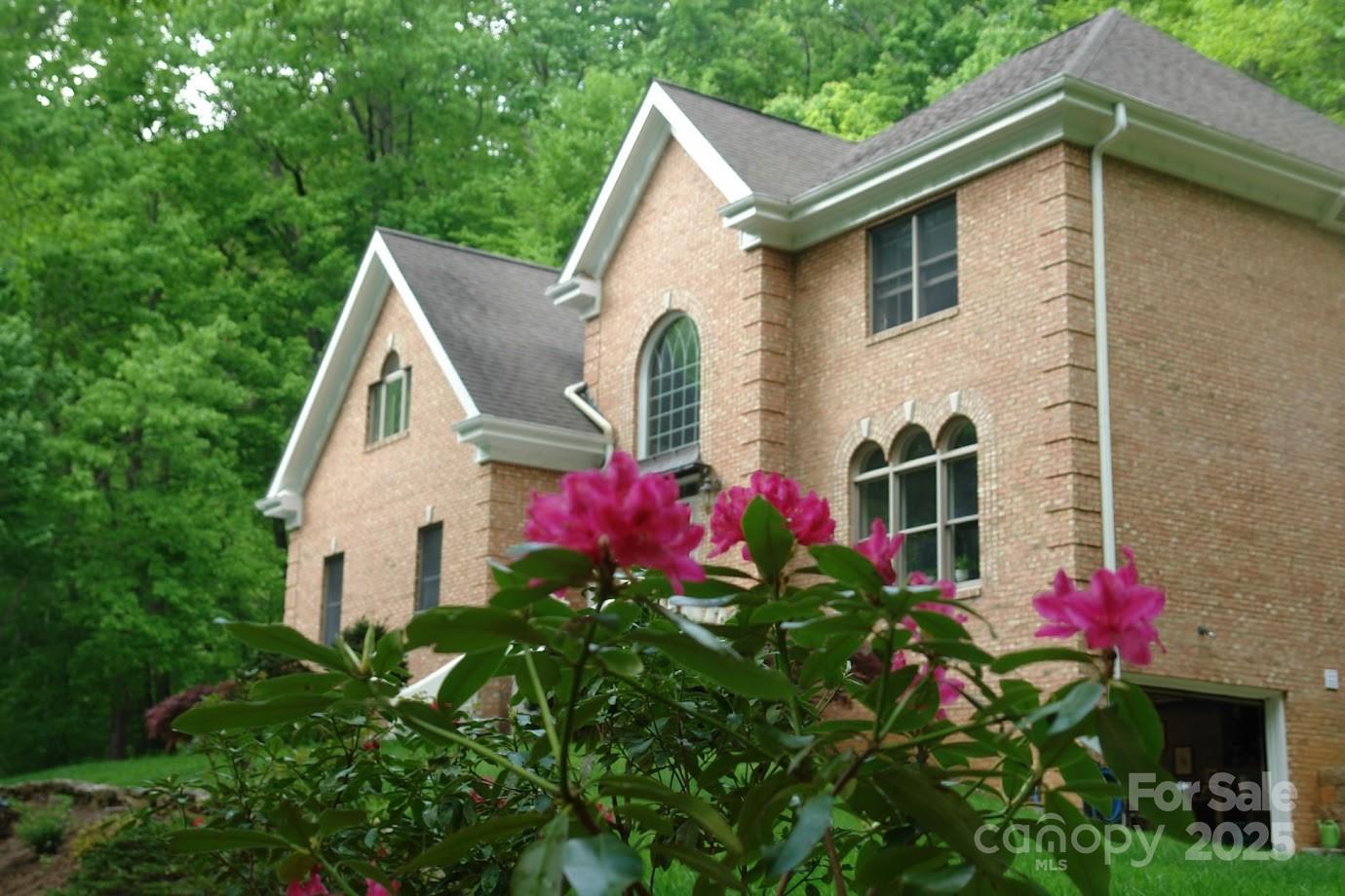 Laurel Ridge Country Club - Residential