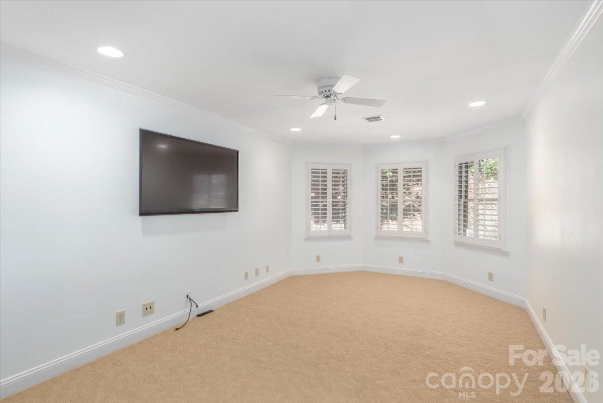 Laurel Ridge Country Club - Residential