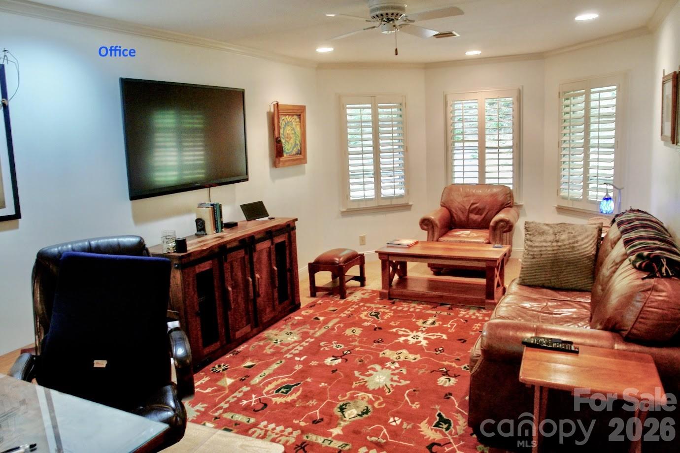 Laurel Ridge Country Club - Residential