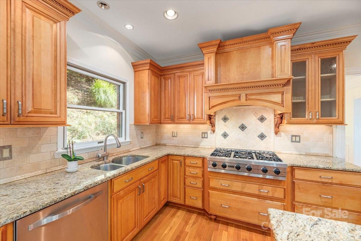 Laurel Ridge Country Club - Residential