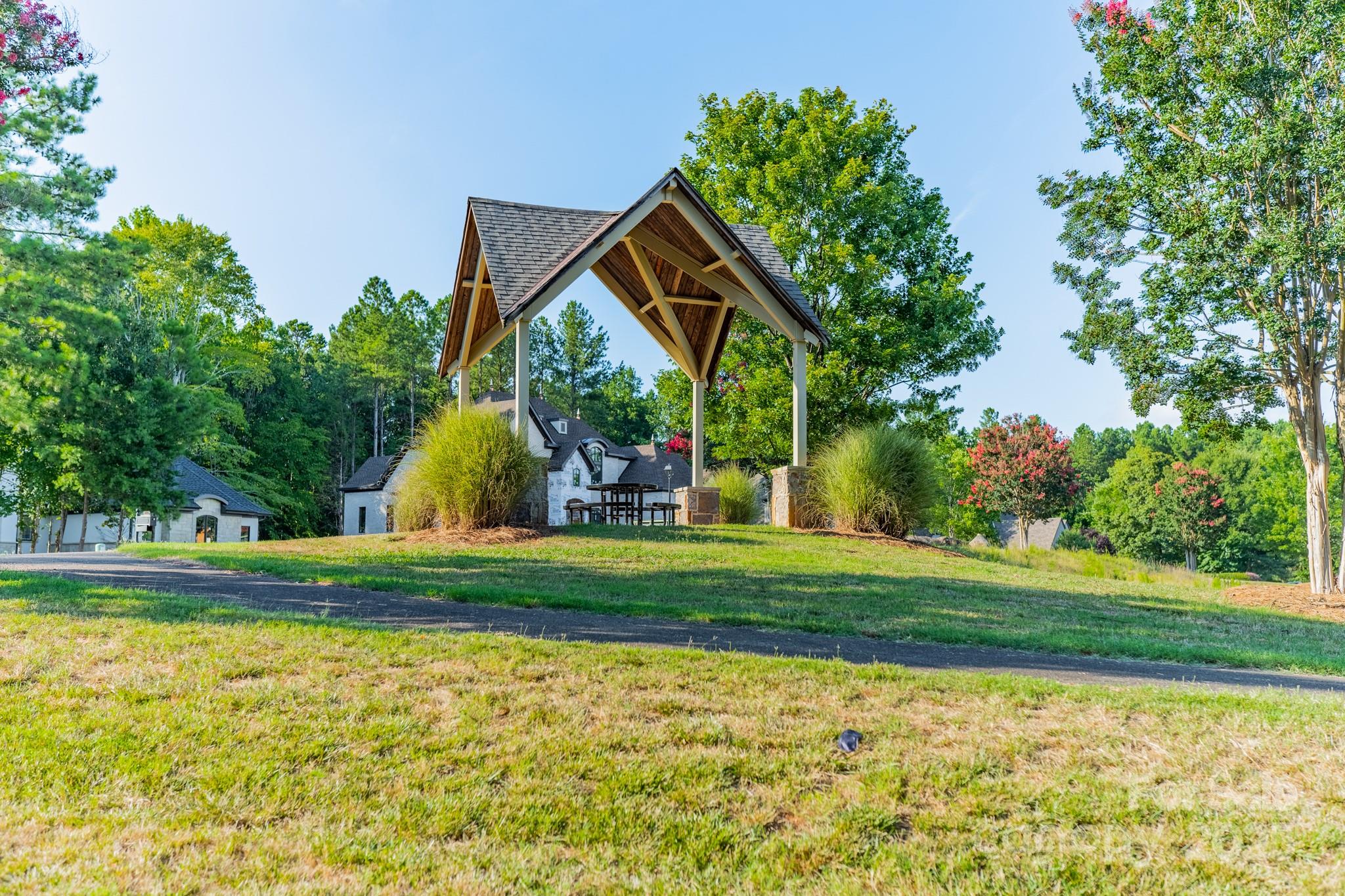 Reflection Pointe - Land