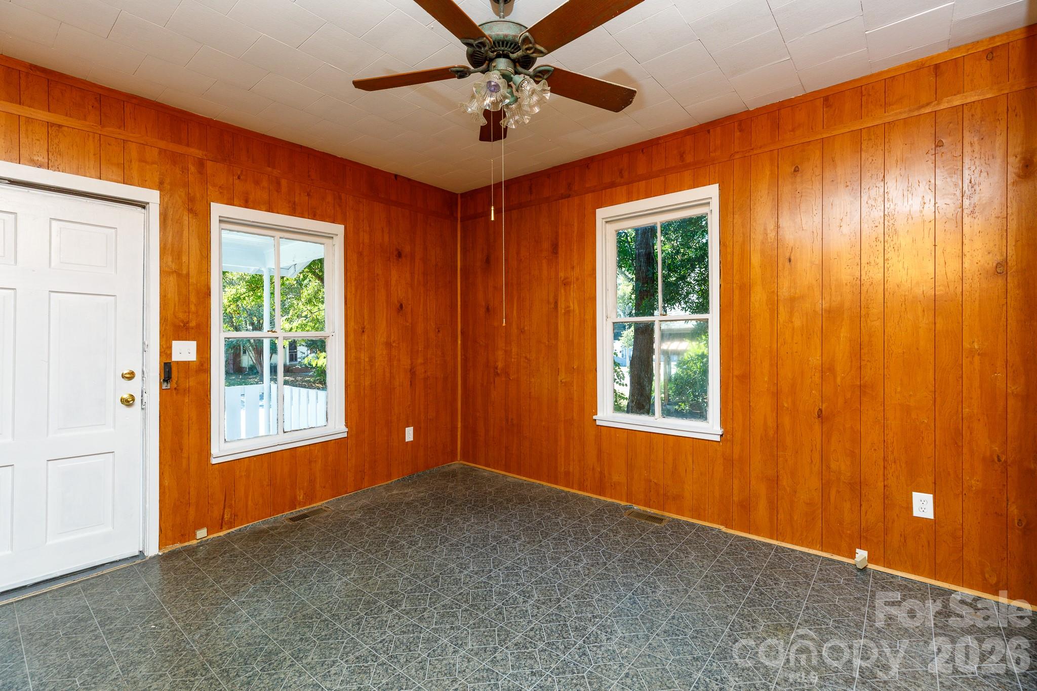 316 S Stonewall Avenue