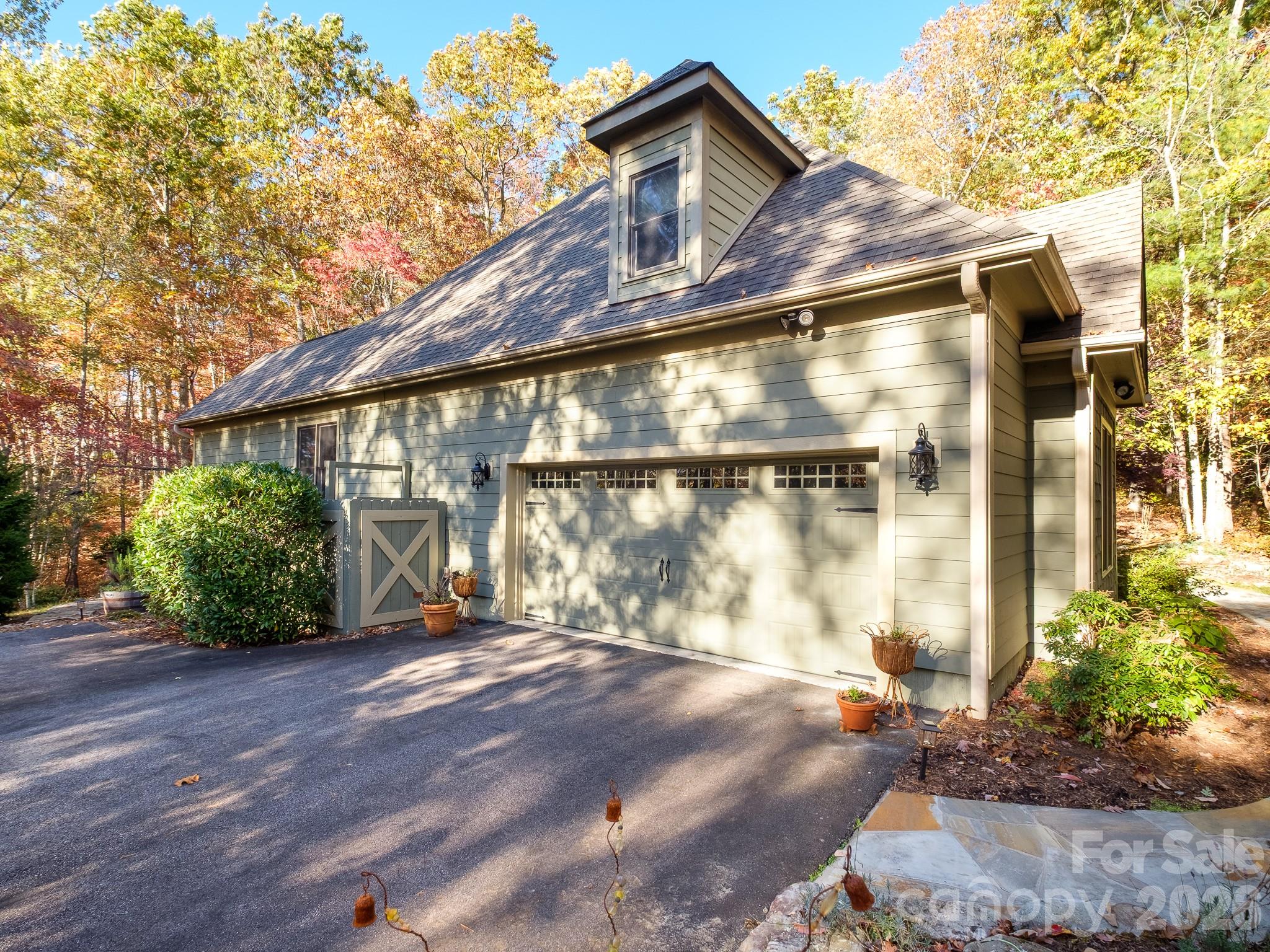 Connestee Falls - Residential