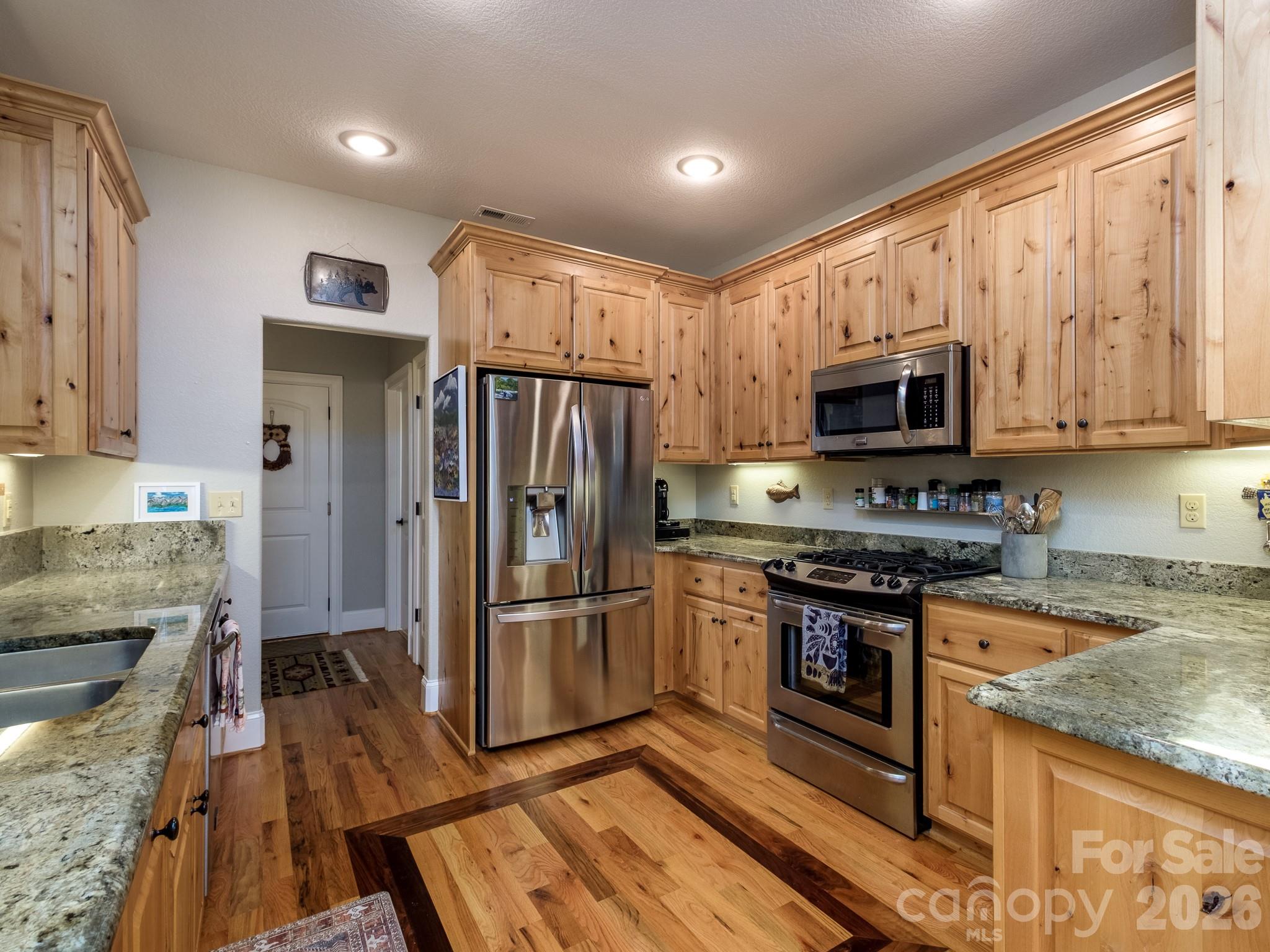 Connestee Falls - Residential