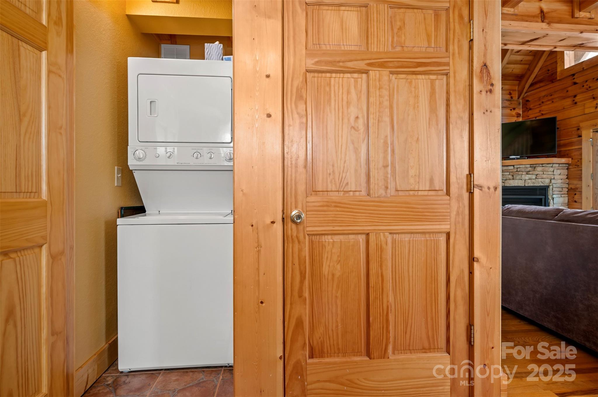 Hidden Lake - Residential