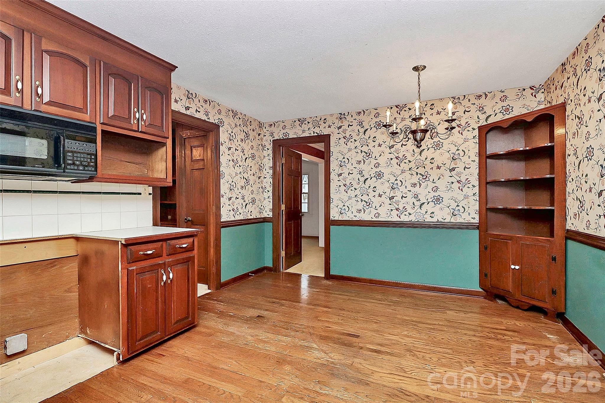 Woodacres - Residential