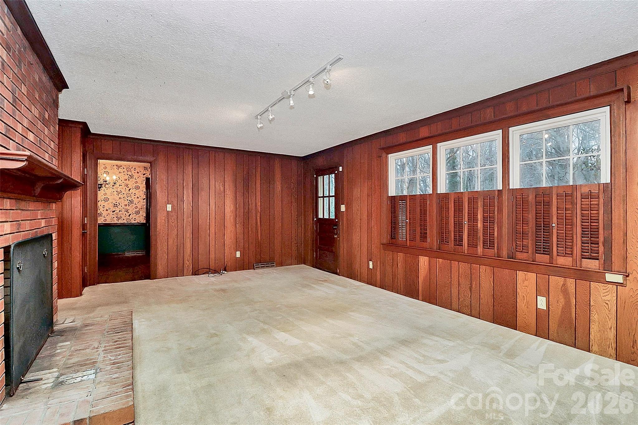 Woodacres - Residential