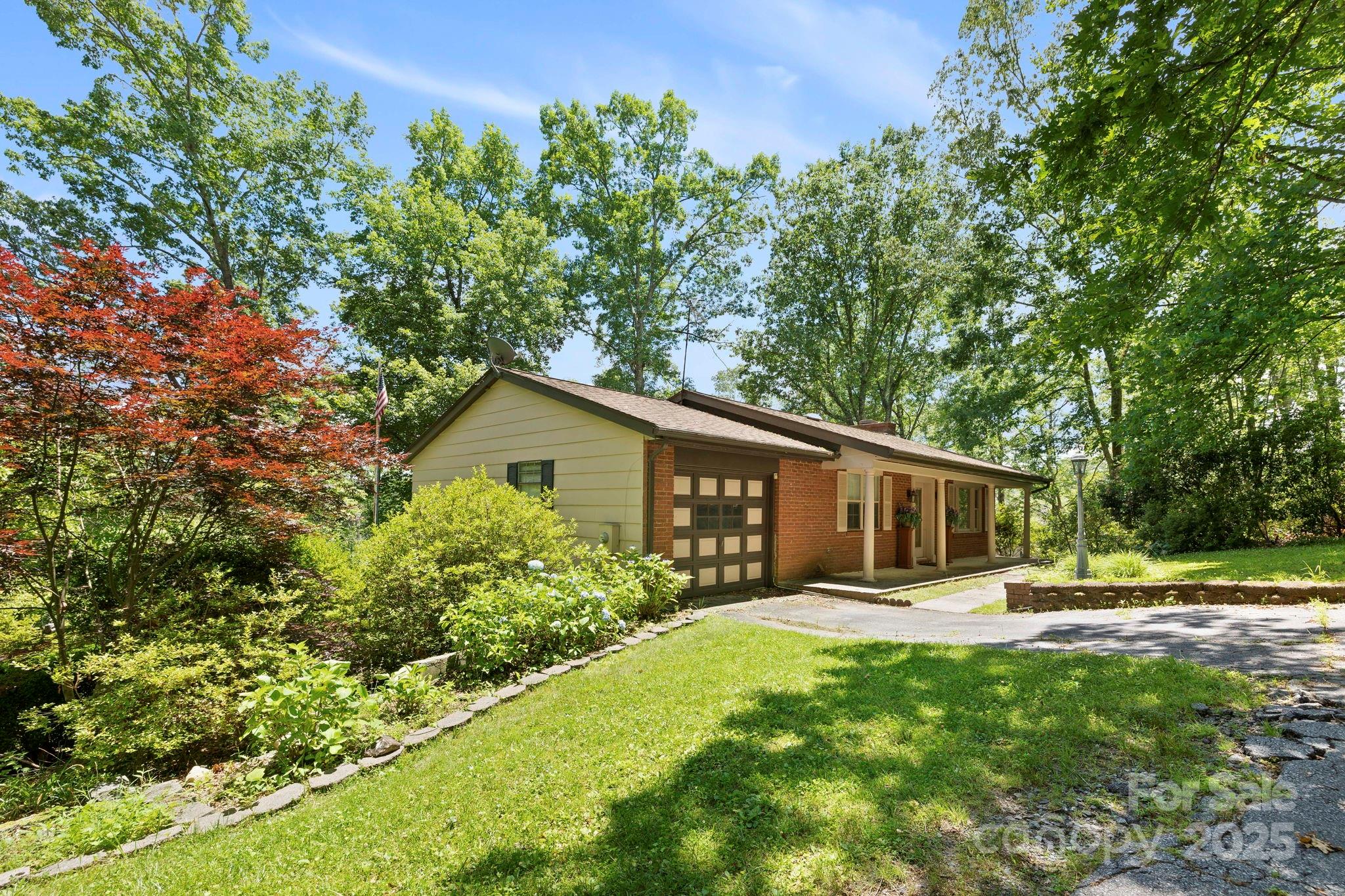 41 Deep Woods Road