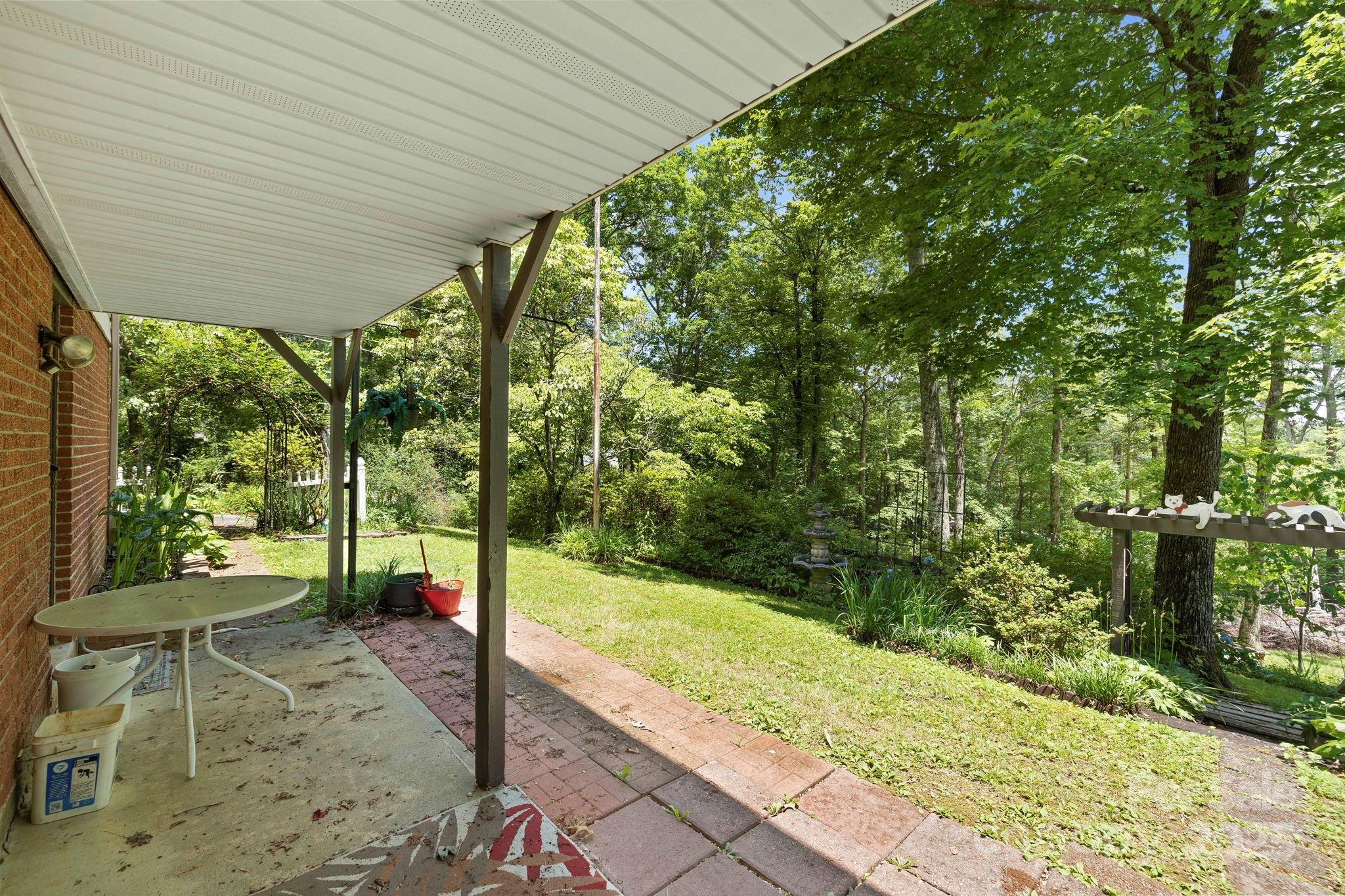 41 Deep Woods Road