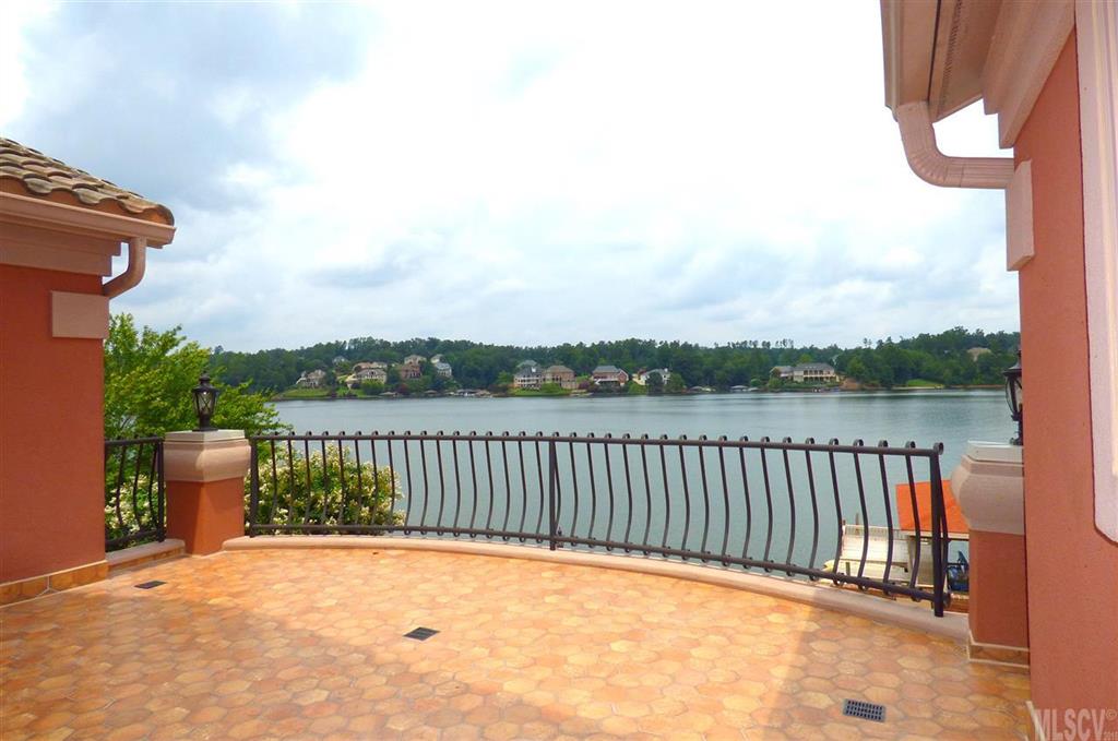 Moores Ferry - Residential