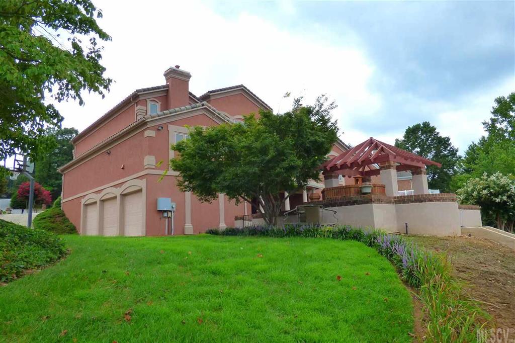 Moores Ferry - Residential