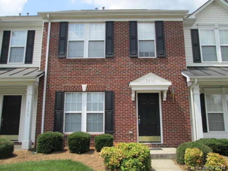 Great townhome in University Area. Open floor plan with lots of light. Large bedrooms with great storage. All appliances and water included.  $200 Pet fee is per pet that does not exceed 30 lbs.  Walk Score: 29 (car dependent)