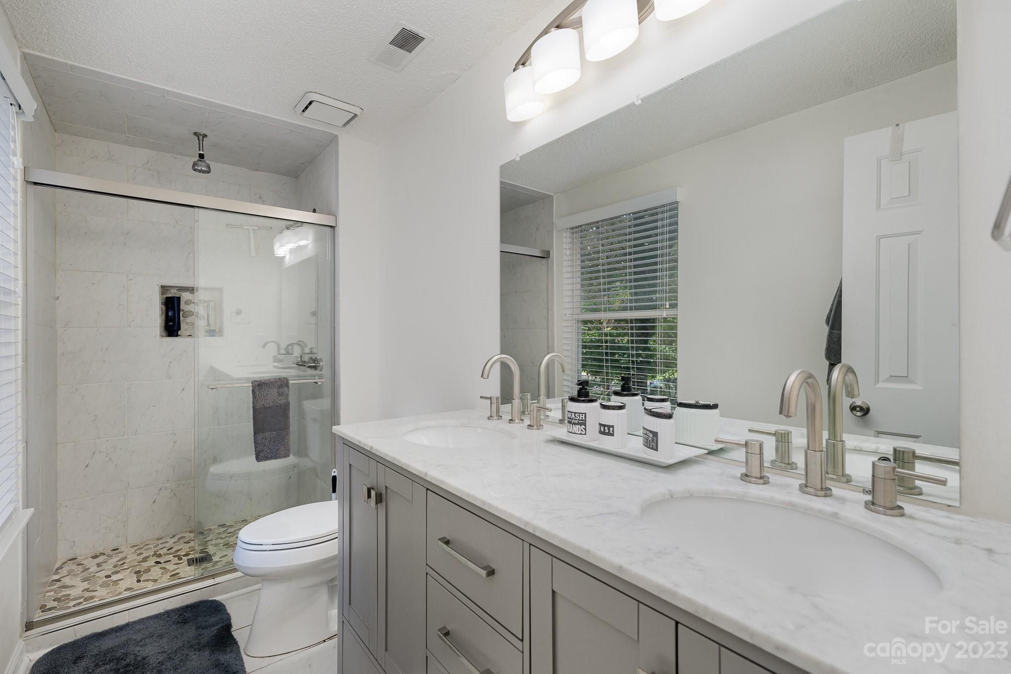 Candlelight Forest - Residential