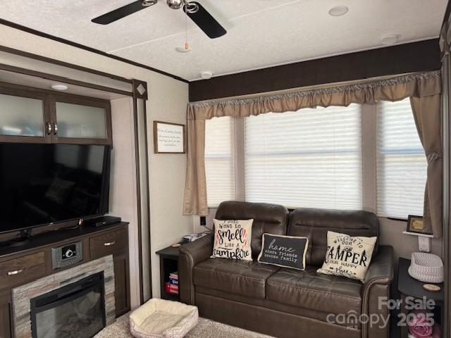 Twin Harbor - Residential