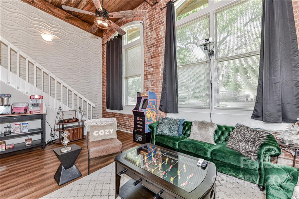 FoxRidge Lofts - Residential