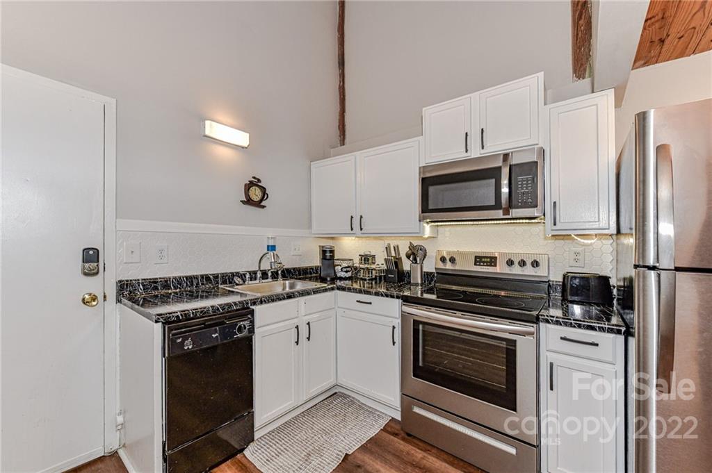 FoxRidge Lofts - Residential