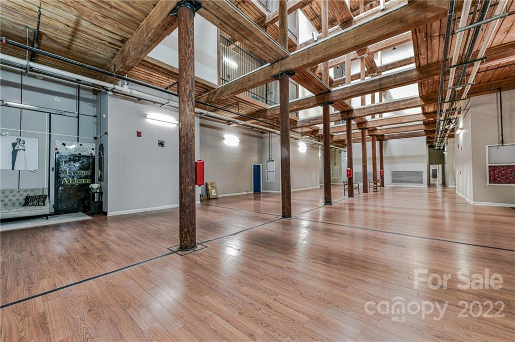 FoxRidge Lofts - Residential