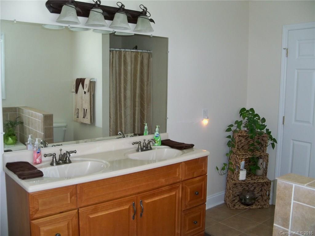 Oak Creek - Residential