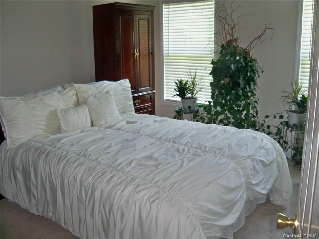 Oak Creek - Residential