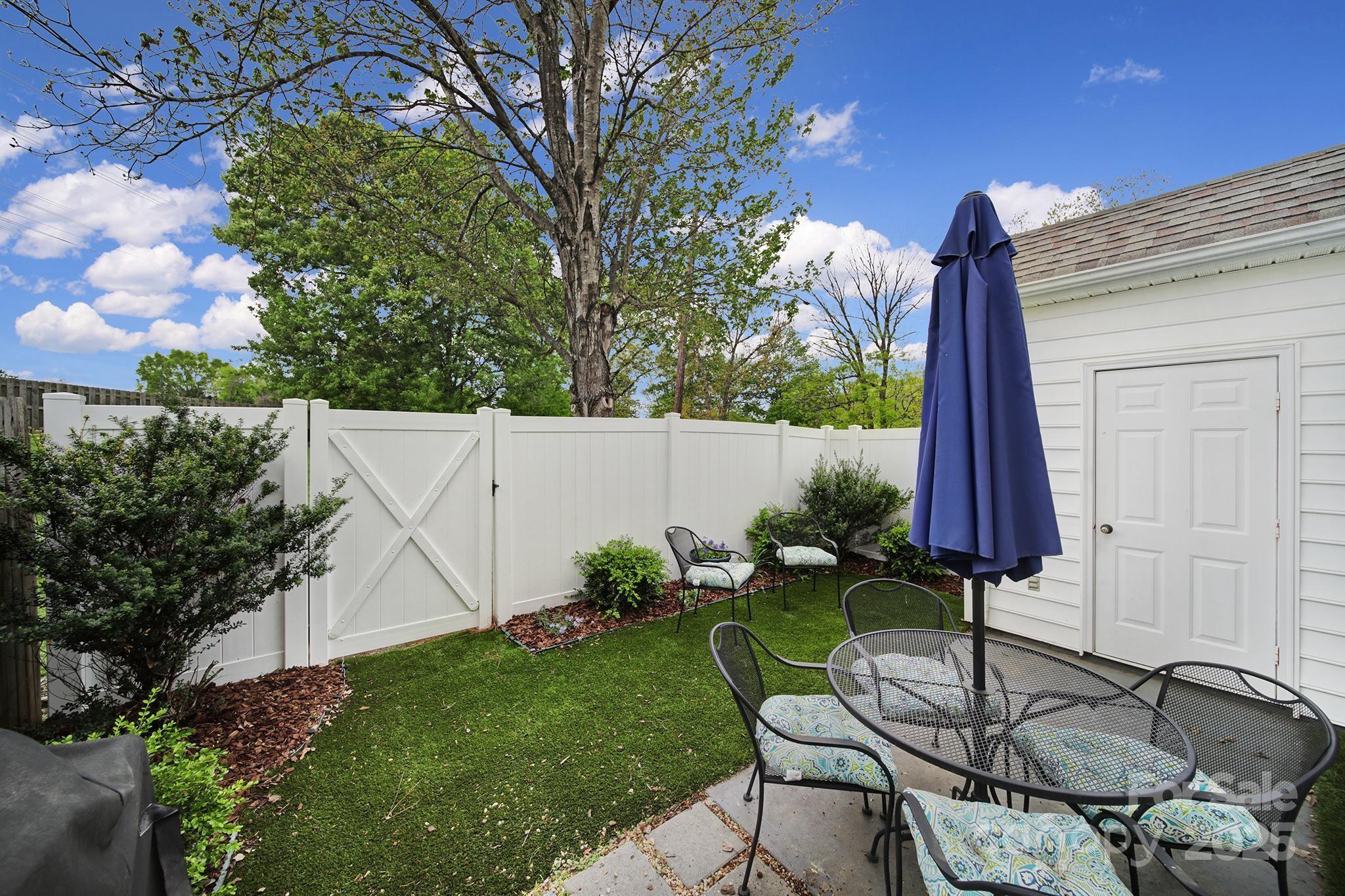 Regent Park - Residential