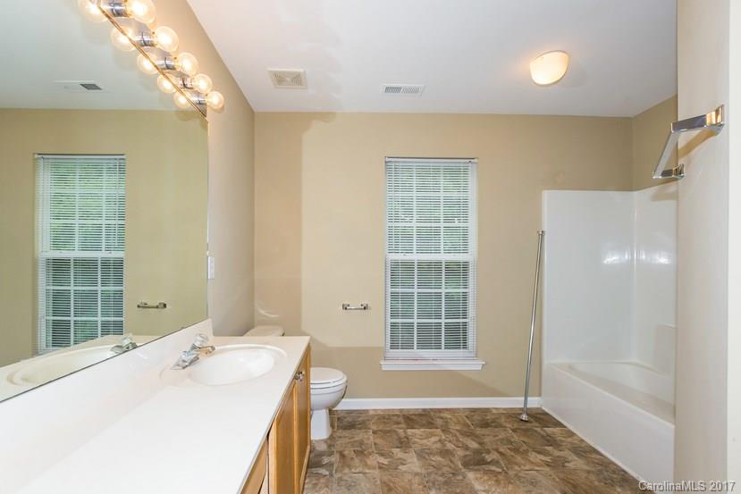 Brandon Oaks - Residential Lease