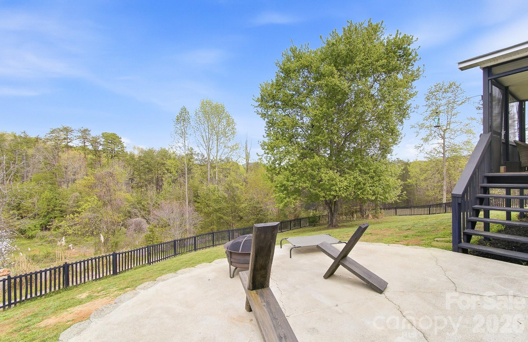 1003 Camp Creek Road