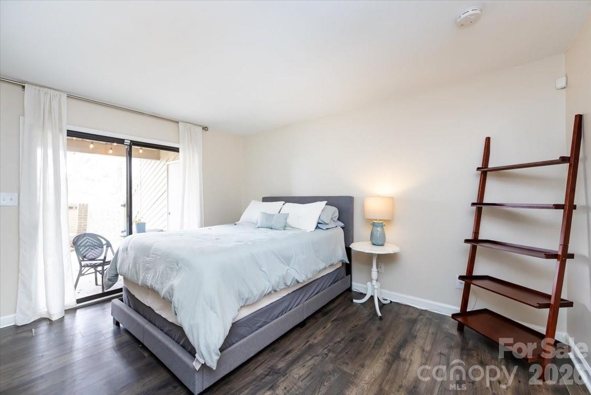 Sharon Place - Residential