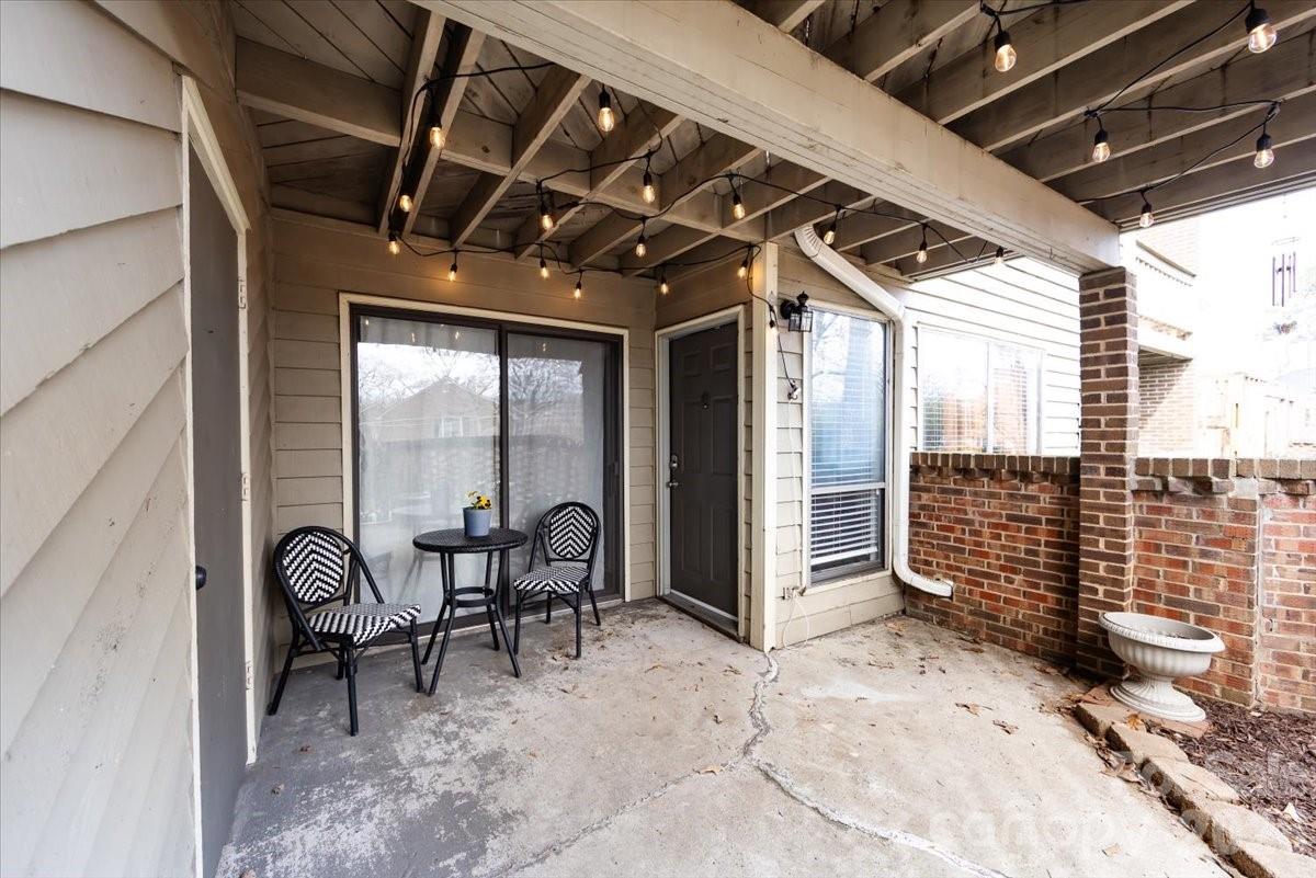 Sharon Place - Residential