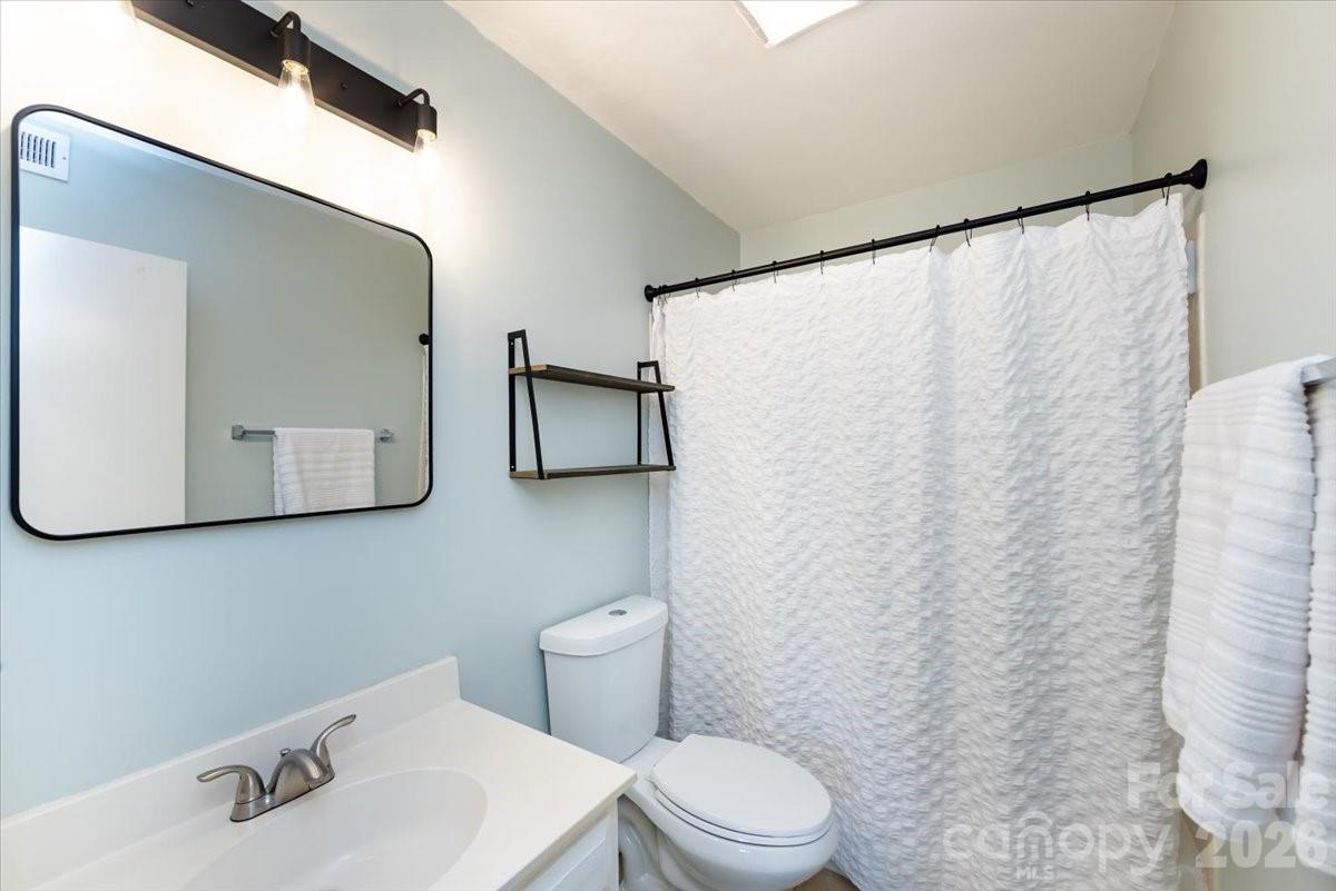 Sharon Place - Residential