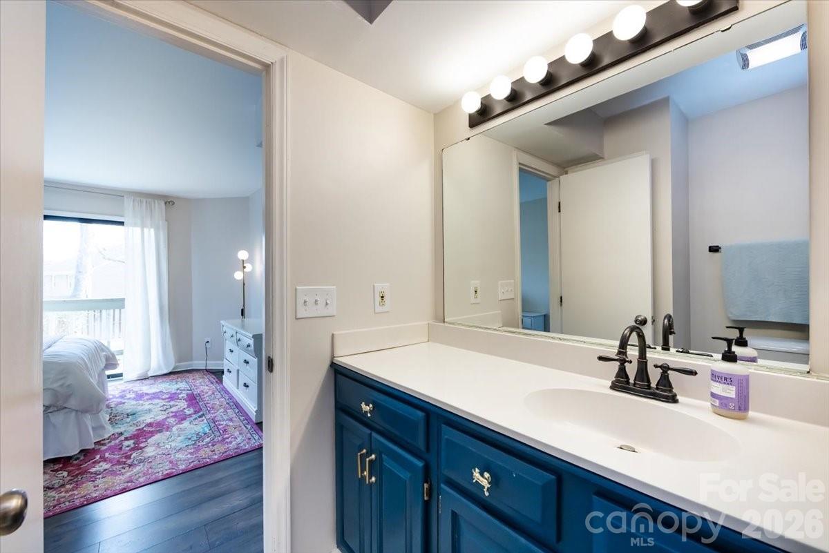 Sharon Place - Residential