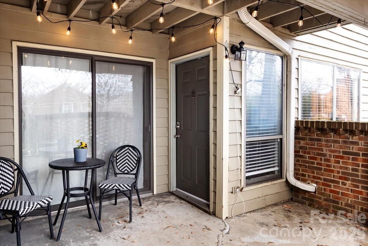 Sharon Place - Residential